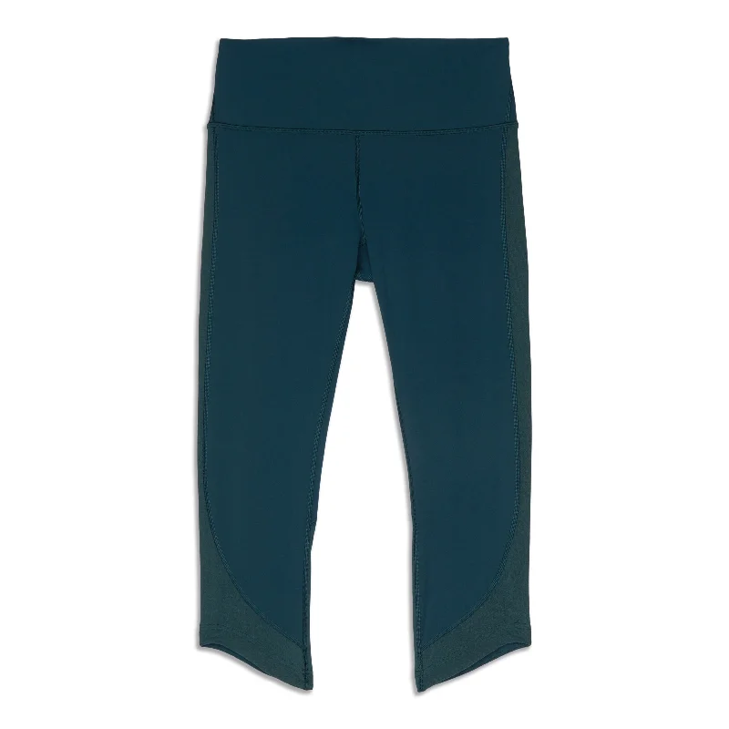 Fresh Wear Ready Set Go High-Rise Crop - Resale
